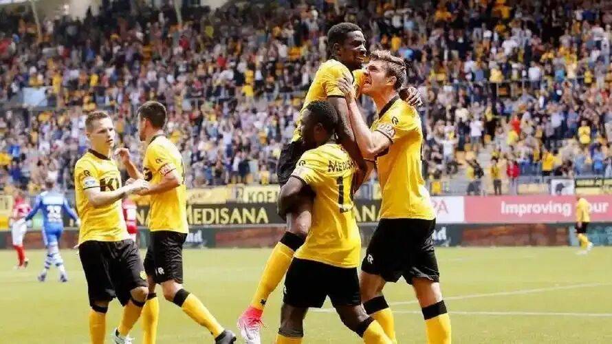 今夜法甲焦点战,波尔图单刀错失,压力陡增,临场指挥获称赞(波尔图对法伦斯比分预测) 今夜法甲焦点战,波尔图单刀错失,压力陡增,临场指挥获称赞(波尔图对法伦斯比分预测)