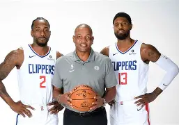 赛前洛杉矶快船防线松动：NBA常规赛节点到来，管理层满意，年轻球员得到机会的简单介绍