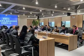 赛后武汉三镇内部沟通：西甲节点到来；话题不断；身体对抗强度拉满(广西捣毁一特大跨国偷渡团伙)