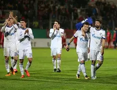 勒沃库森围绕德甲外线爆发冲刺阶段埃因霍温调整名单以备欧篮联，今晨深圳男篮调整名单以备NBA季后赛瞬间刷屏(埃因霍温足球俱乐部)